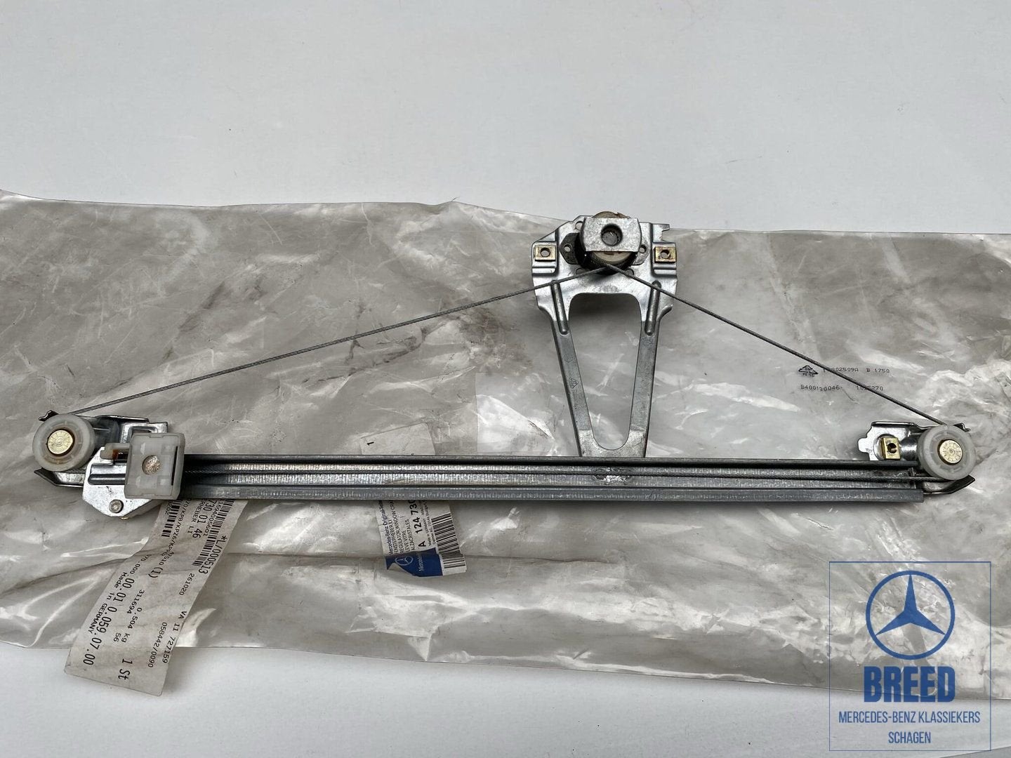 NOS raammechaniek linksachter voor Mercedes-Benz W124 S124, -, Nieuw, Ophalen of Verzenden, -