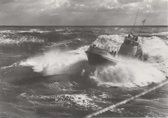 Breskens Motorreddingboot Javazee, Verzenden, 1960 tot 1980, Ongelopen, Zeeland