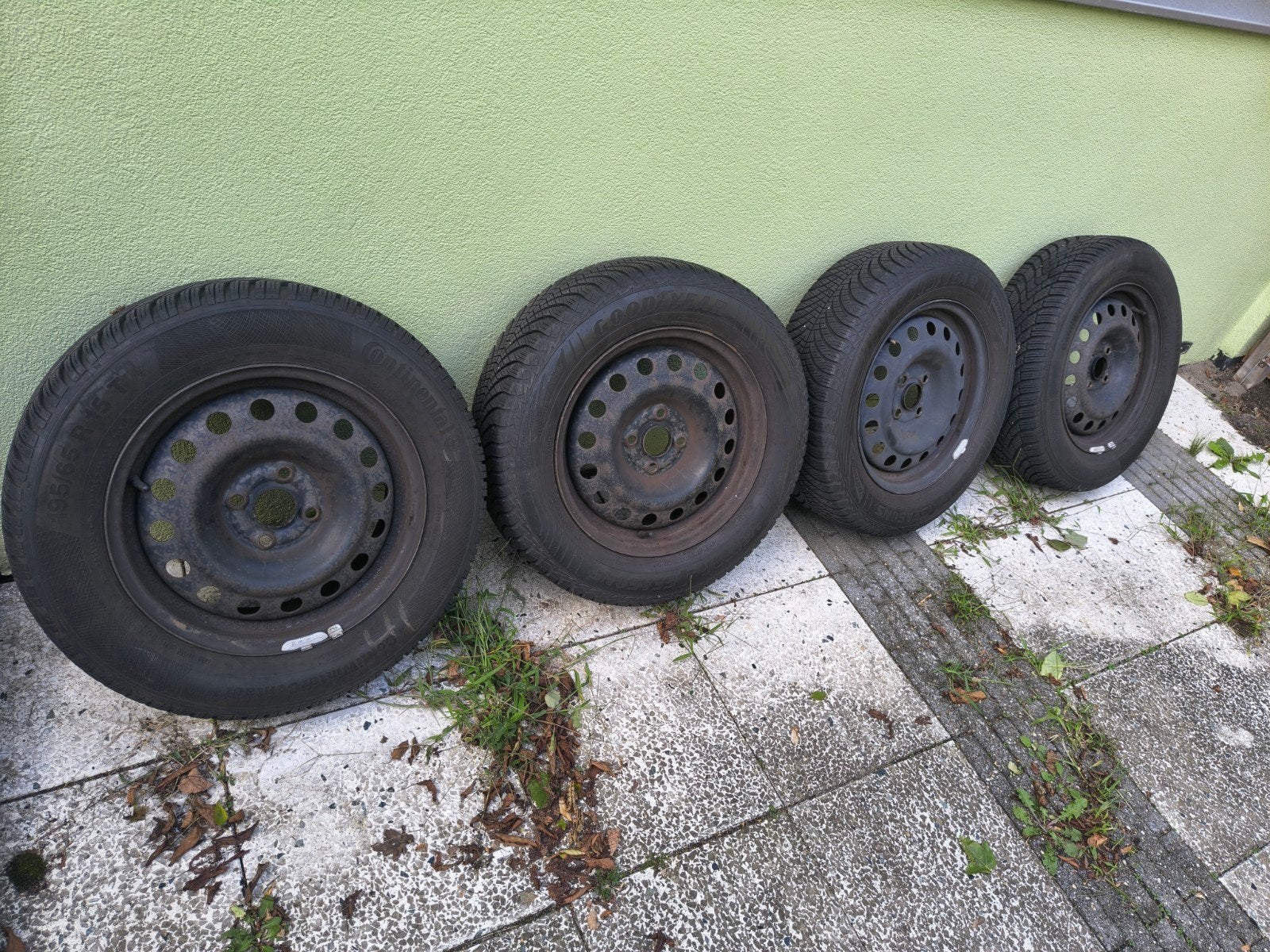 Winterbanden met velgen voor Kia Rio 2011-2017, Ophalen, 15 inch, Banden en Velgen, Winterbanden