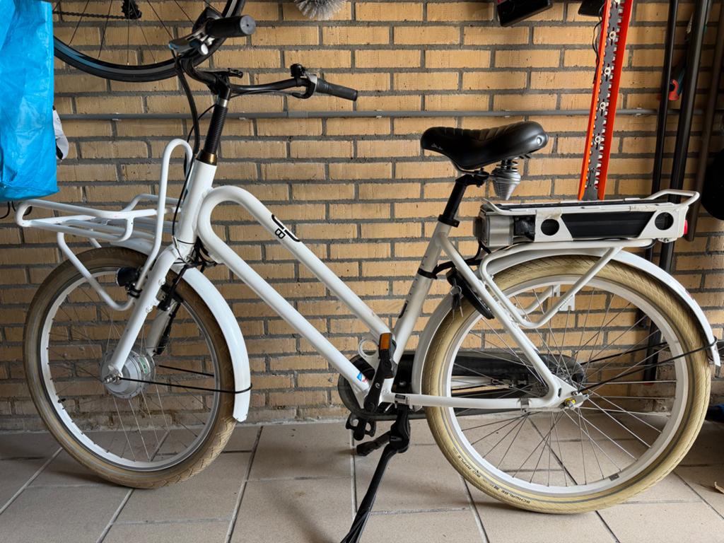 Batavus E-bike met recente accu, Ophalen, Zo goed als nieuw