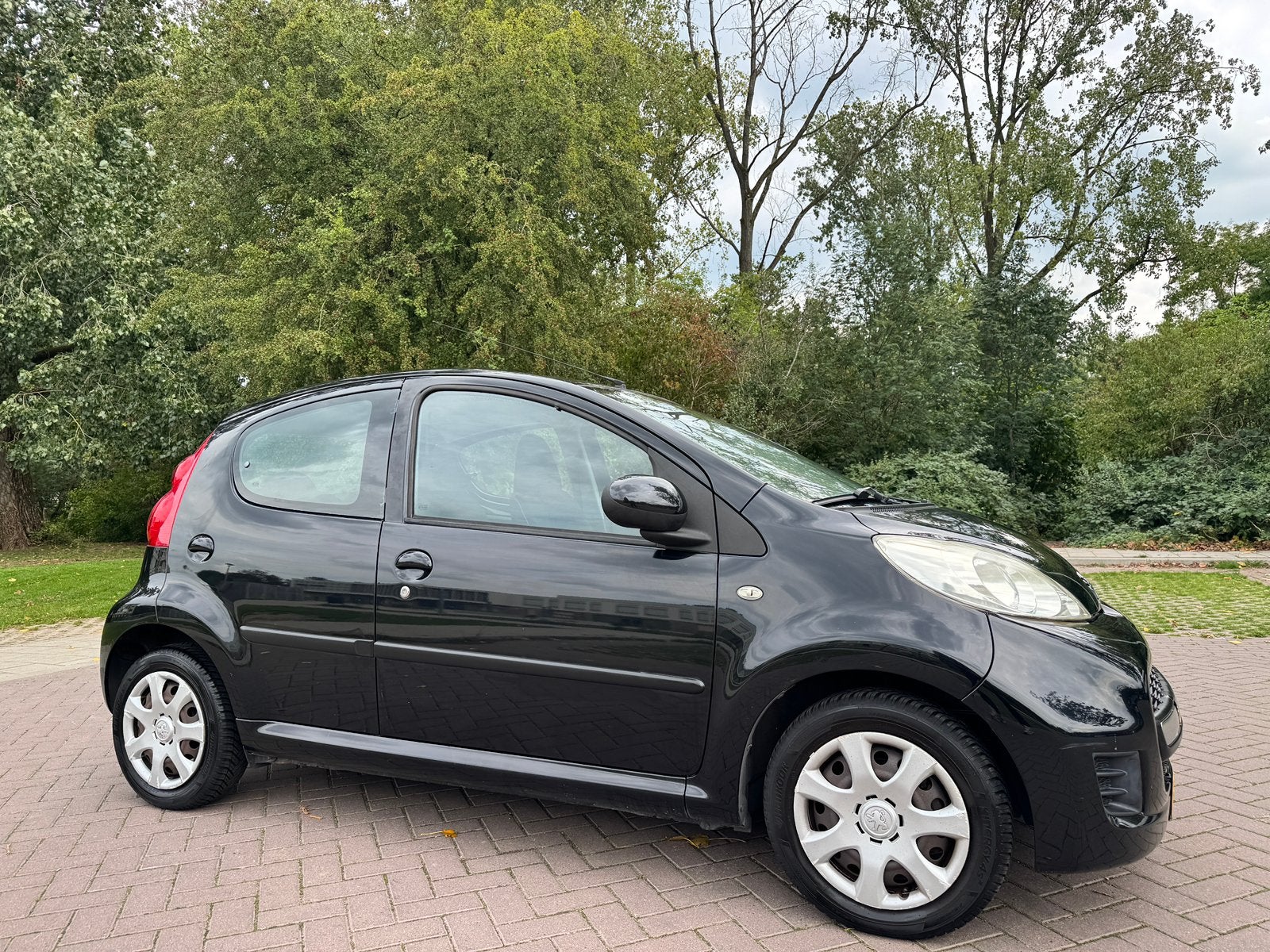 Peugeot 107  | 2010 | AİRCO | 5-DEURS | E-RAMEN | NAP AUTO|, Voorwielaandrijving, Euro 5, 4 stoelen, Handgeschakeld