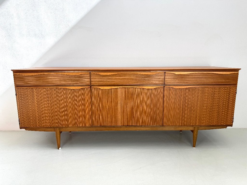 Vintage dressoir, Huis en Inrichting, Ophalen of Verzenden, Zo goed als nieuw, 25 tot 50 cm, 150 tot 200 cm