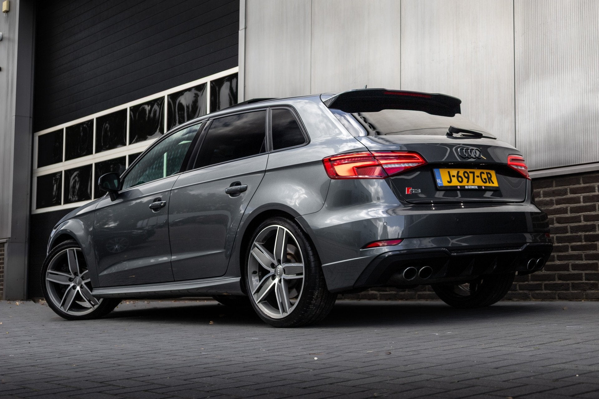Audi S3 Sportback 2.0 TFSI 310 pk S3 Quattro Pro Line Plus S, Automaat, S3, 15 km/l, 4 cilinders