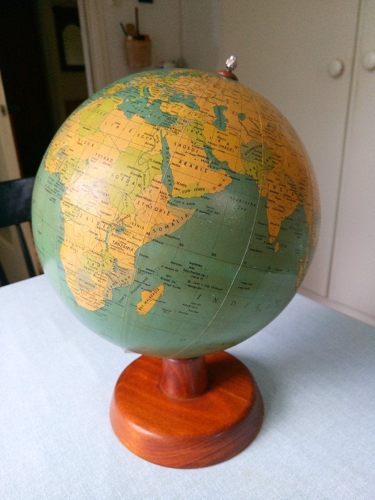 Vintage wereldbol, Huis en Inrichting, Woonaccessoires | Wereldbollen, Ophalen, Draaibaar, Gebruikt