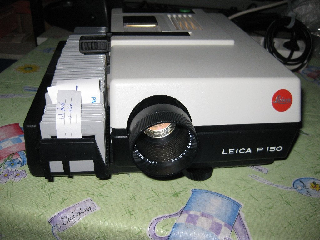 Leica P 150 Diaprojector, Audio, Tv en Foto, Ophalen of Verzenden, Gebruikt