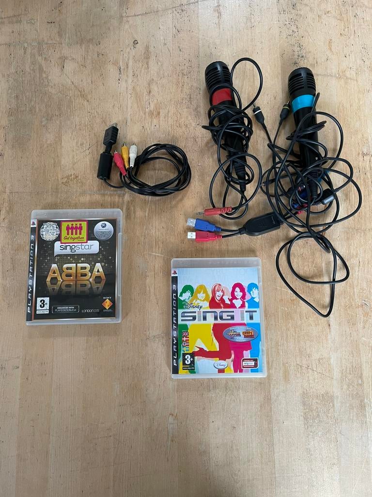 Karaoke setje voor de playstation met games, Muziek, Gebruikt, 2 spelers, Ophalen of Verzenden