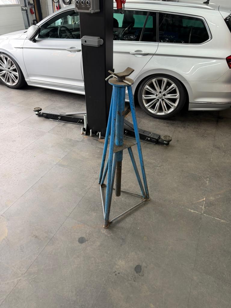 Hoge Assteun/Bok in hoogte verstelbaar, Auto diversen, Krikken, Ophalen, Gebruikt, Manueel, Garagekrik