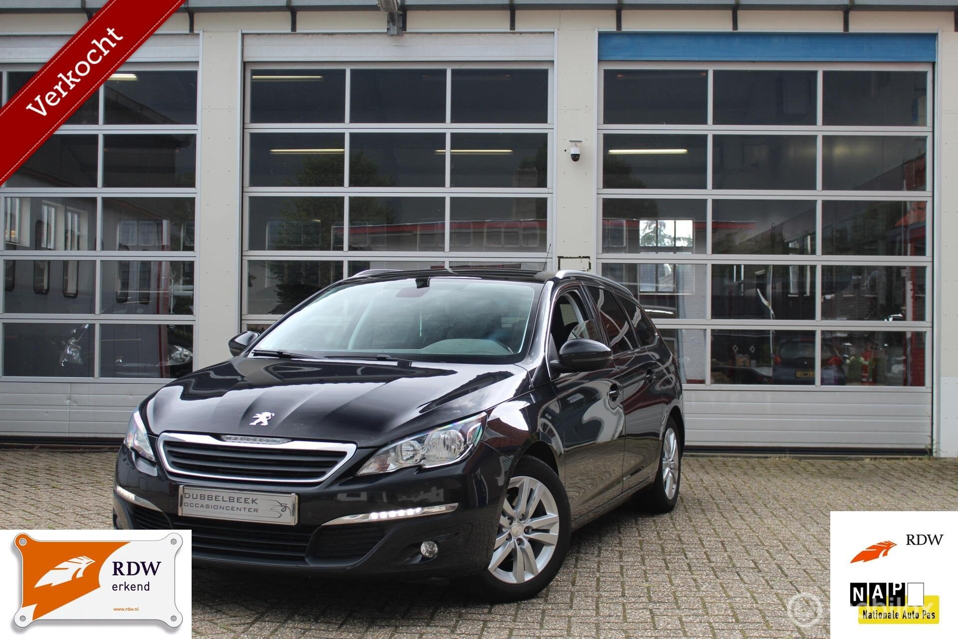 Peugeot 308 SW 1.6 BlueHDI Blue Lease Premium NAVI PANORAMAD, Auto's, Voorwielaandrijving, Stof, Gebruikt, 4 cilinders