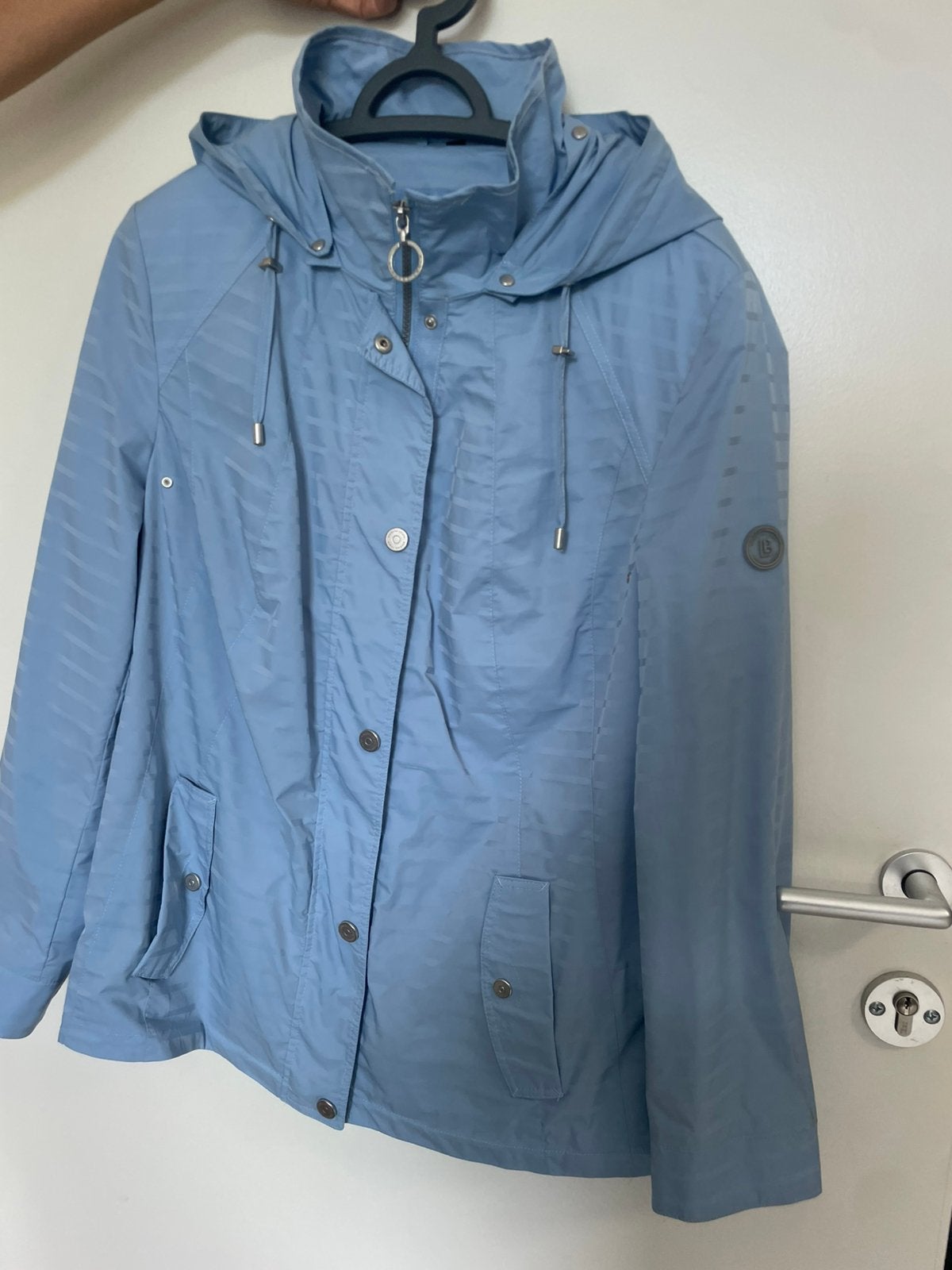 Prachtige jas van barbara lebek , kleur lichtblauw, Ophalen of Verzenden, Zo goed als nieuw, Maat 42/44 (L), Blauw