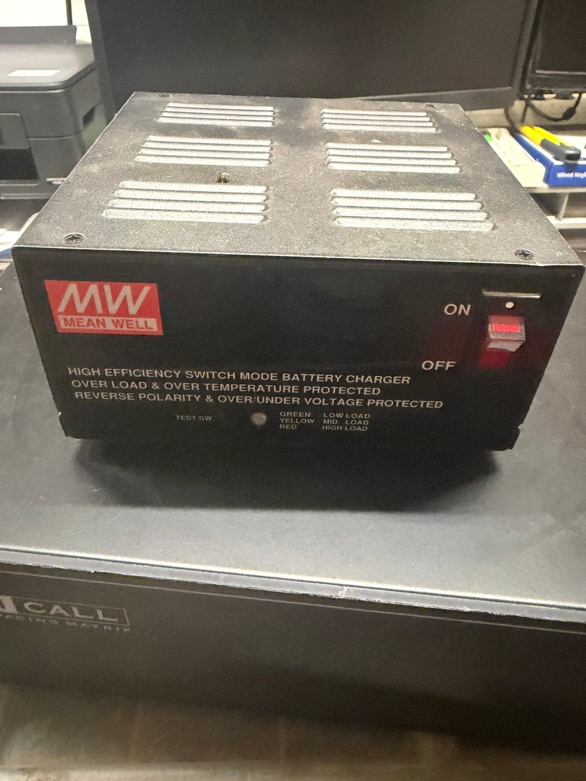 Mw mean well industruele acculader, Ophalen of Verzenden