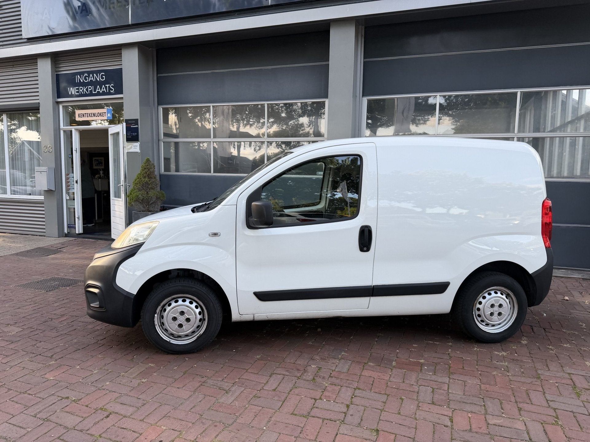 Fiat Fiorino 1.3 MJ Basis Airco Schuifdeur marge Bj 2017 Goe, Voorwielaandrijving, Gebruikt, Zwart, 4 cilinders