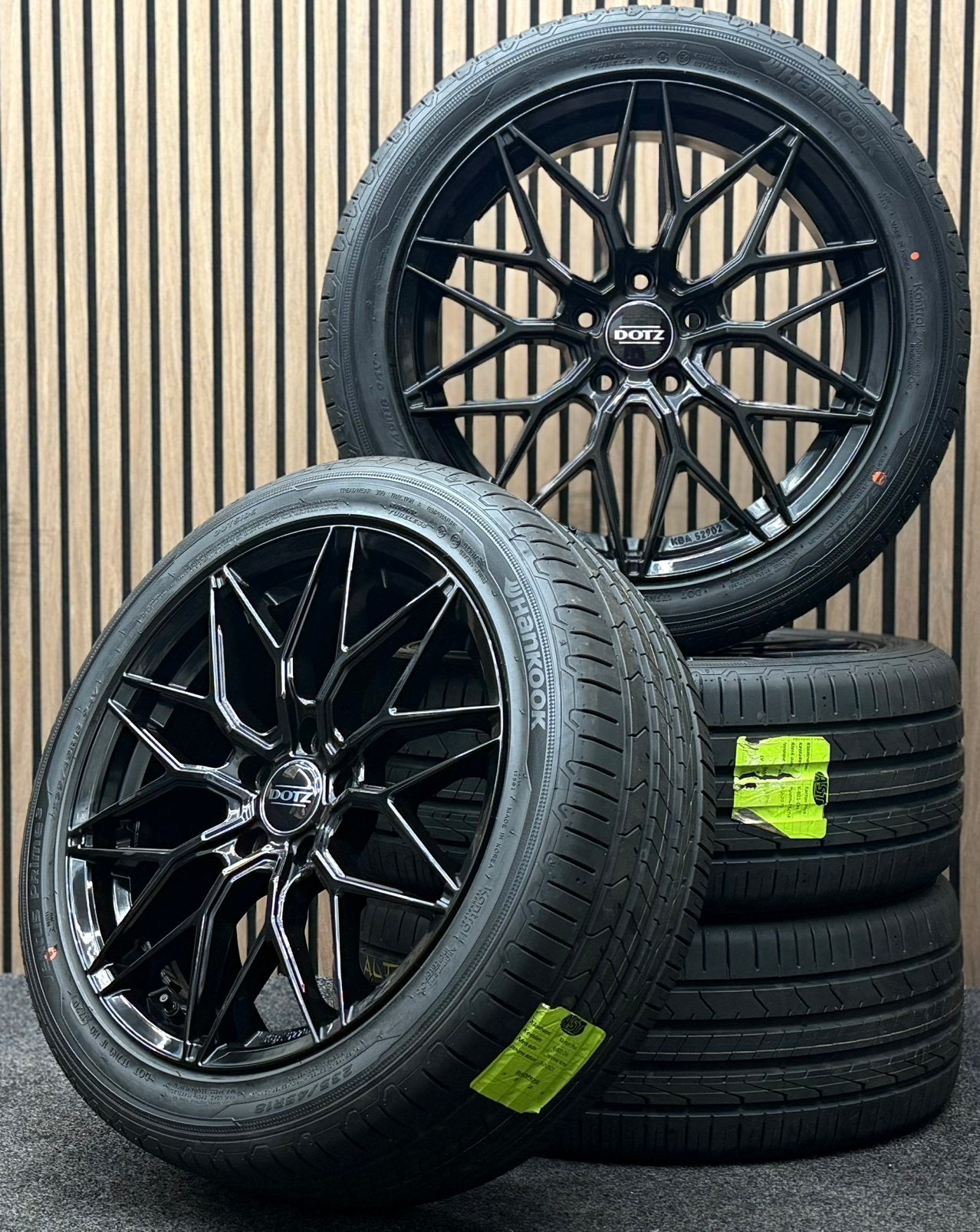 NIEUW! 18 inch Dotz Suzuka - Hyundai Kona 5x114.3 235/45/18, Auto-onderdelen, Ophalen, 18 inch, ., Banden en Velgen