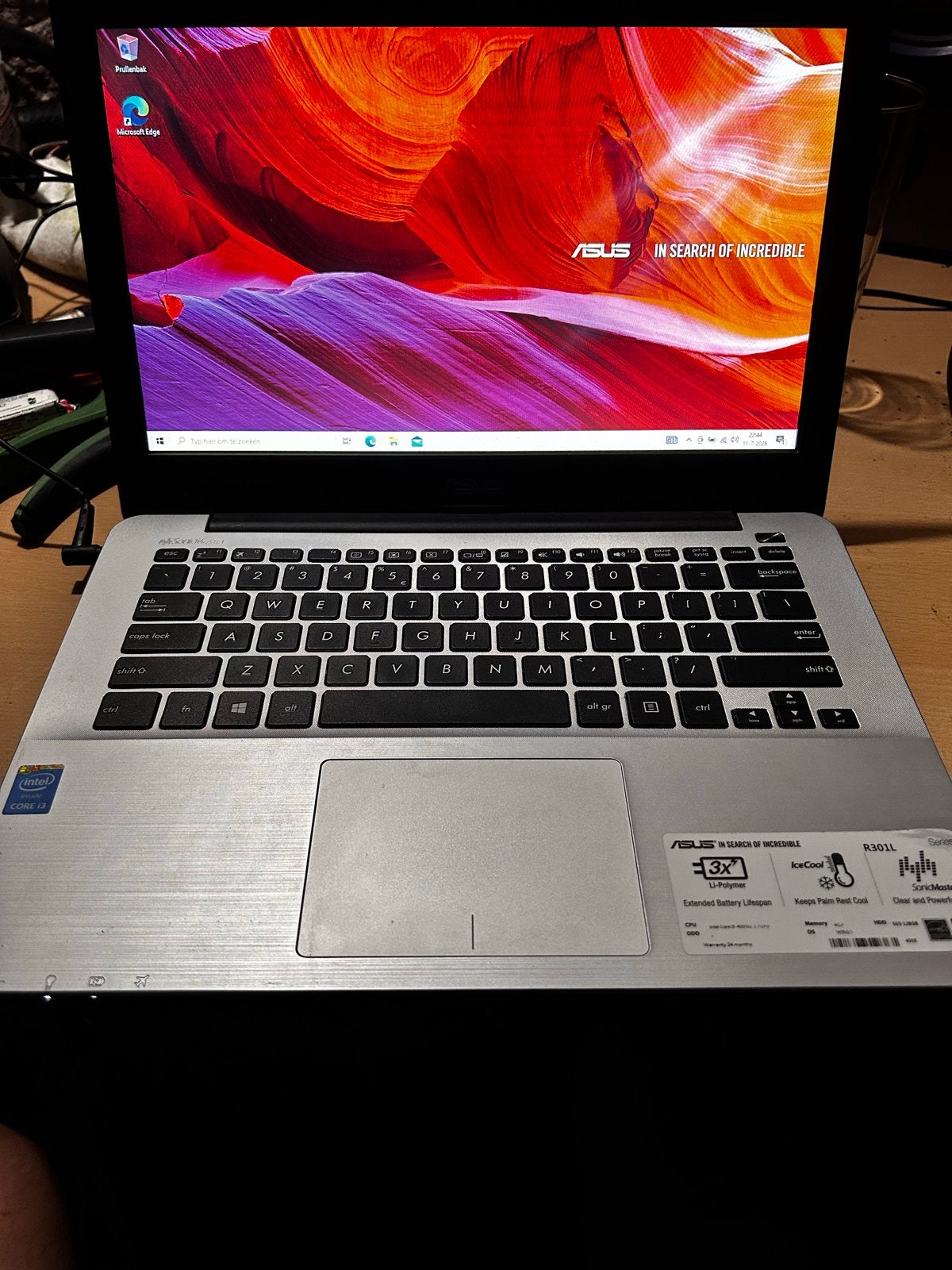 ASUS Notebook R301L, Gebruikt, 2 tot 3 Ghz, Qwerty, Ophalen of Verzenden