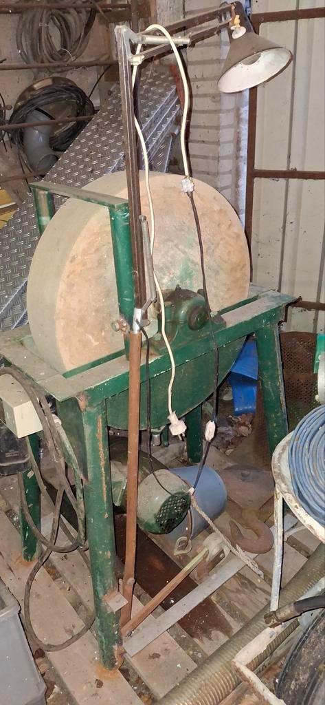 Elektrische slijpsteen 380V, langzaam lopend, Ophalen of Verzenden, 1000 watt of meer, Werkbankslijpmachine