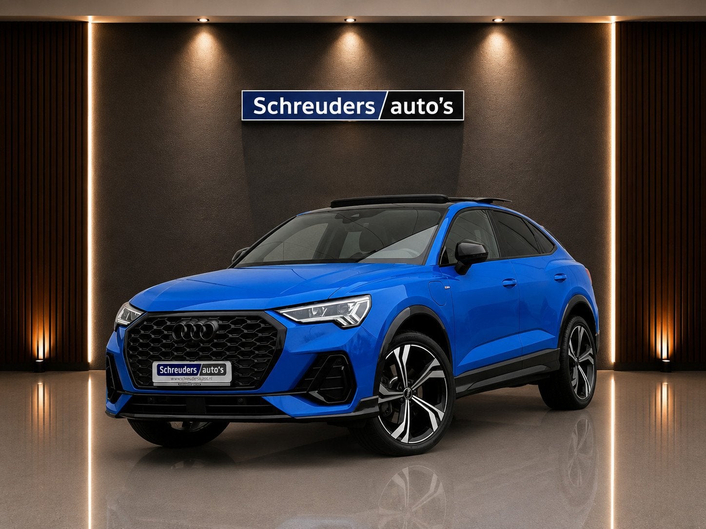 Audi Q3 Sportback 45 TFSI e S-Line Black Ed. RS-Turboblauw, Auto's, Audi, Gebruikt, Blauw, Leder en Stof, 245 pk