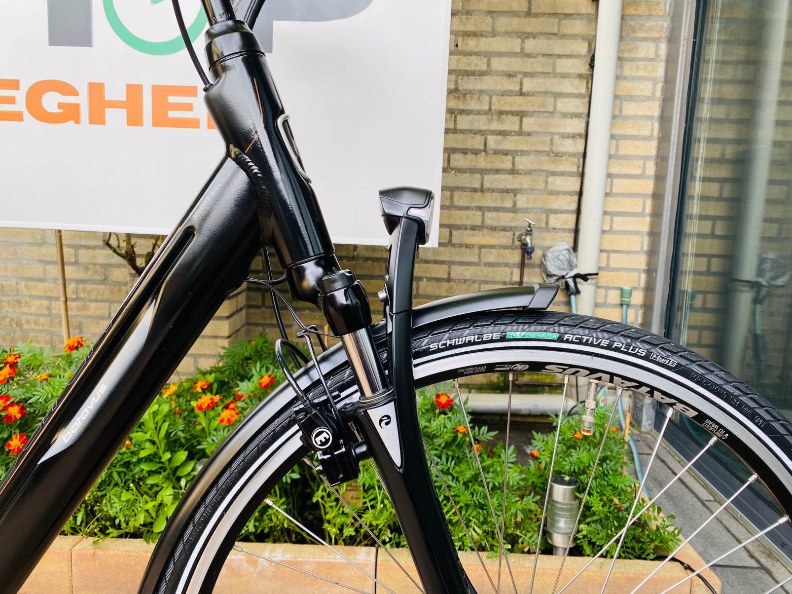 Elektrische Batavus Milano Bosch Middenmoto Active Line D53., 53 tot 56 cm, Ophalen of Verzenden, Zo goed als nieuw, 5467kc
