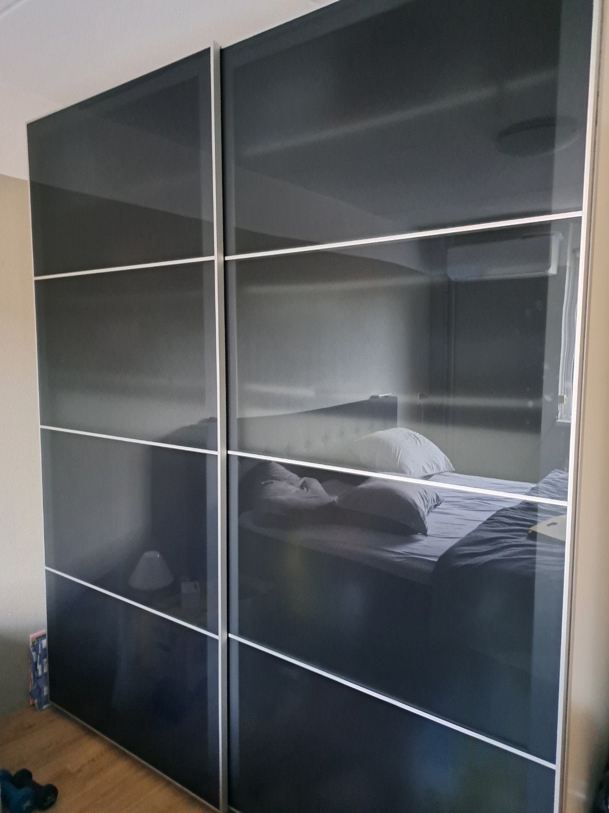 IKEA PAX kledingkast met schuifdeuren en indeling, Huis en Inrichting, Ophalen, Gebruikt, Modern, functioneel, Met plank(en)