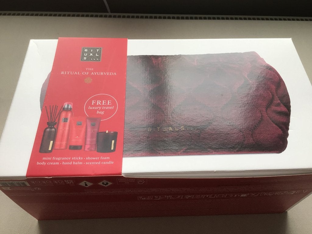 Nieuw Ritual grote gift set Ayurveda met clutch, Ophalen, Nieuw, Bad & Douche