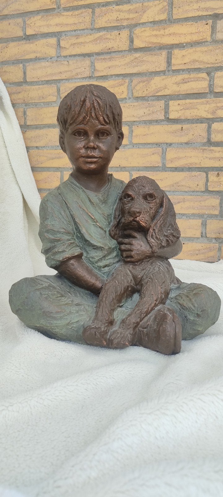 Beeld 40cm hoog jongen met hond, Geert Kunen, brons art deco, Gemerkt, Art deco, Ophalen of Verzenden, 20 - 50 cm
