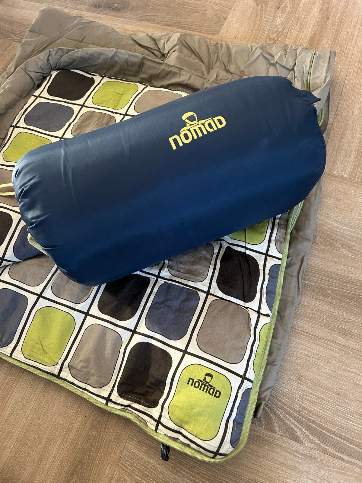2x Nomad Sleepyhero slaapzakken kinderen, Caravans en Kamperen, Ophalen, Gebruikt