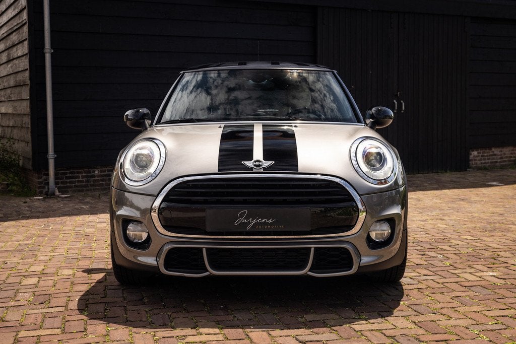 Mini Cooper 1.5 King's Cross JCW Works (136pk) AUT | 1 eig |, Auto's, Mini, 136 pk, Gebruikt, 4 stoelen, 49 €/maand