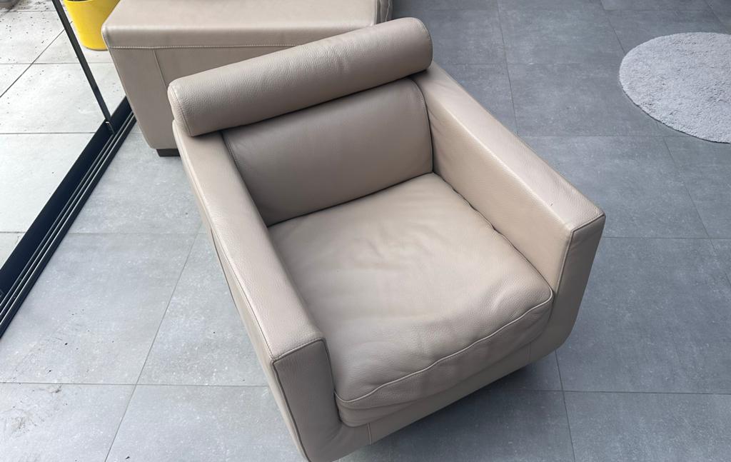 Luxe Natuzzi leren draaibaar fauteuil, Huis en Inrichting, Ophalen, Zo goed als nieuw, Leer, 75 tot 100 cm