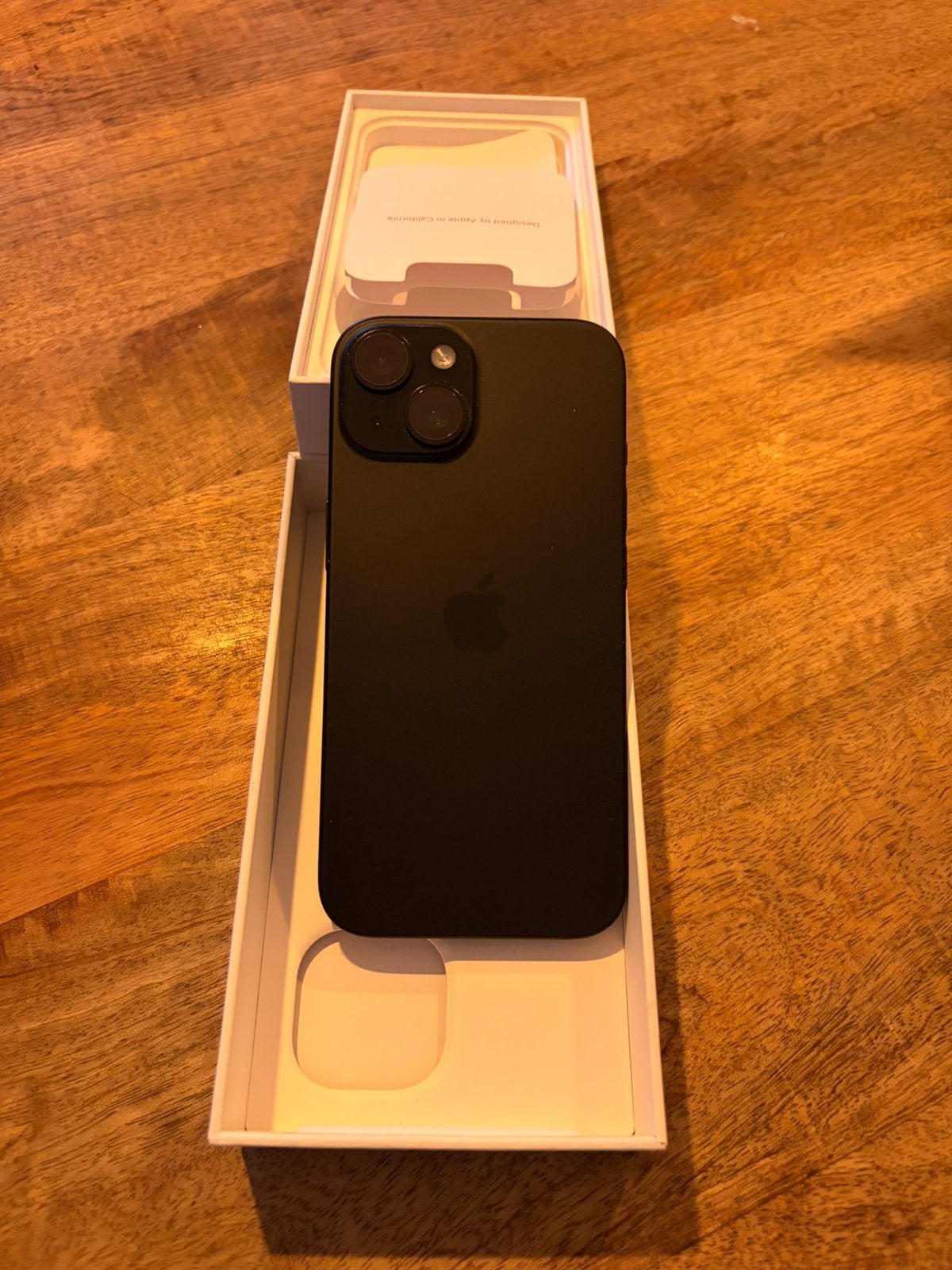 iPhone 15 256GB Zwart, IPhone 15, Zwart, Zo goed als nieuw, Ophalen
