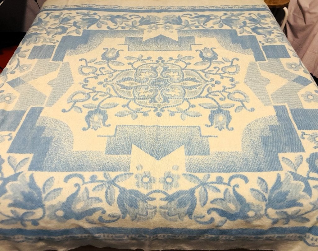 Wollen deken met decoratie, Gebruikt, Eenpersoons, Blauw, Dubbelzijdig bruikbaar