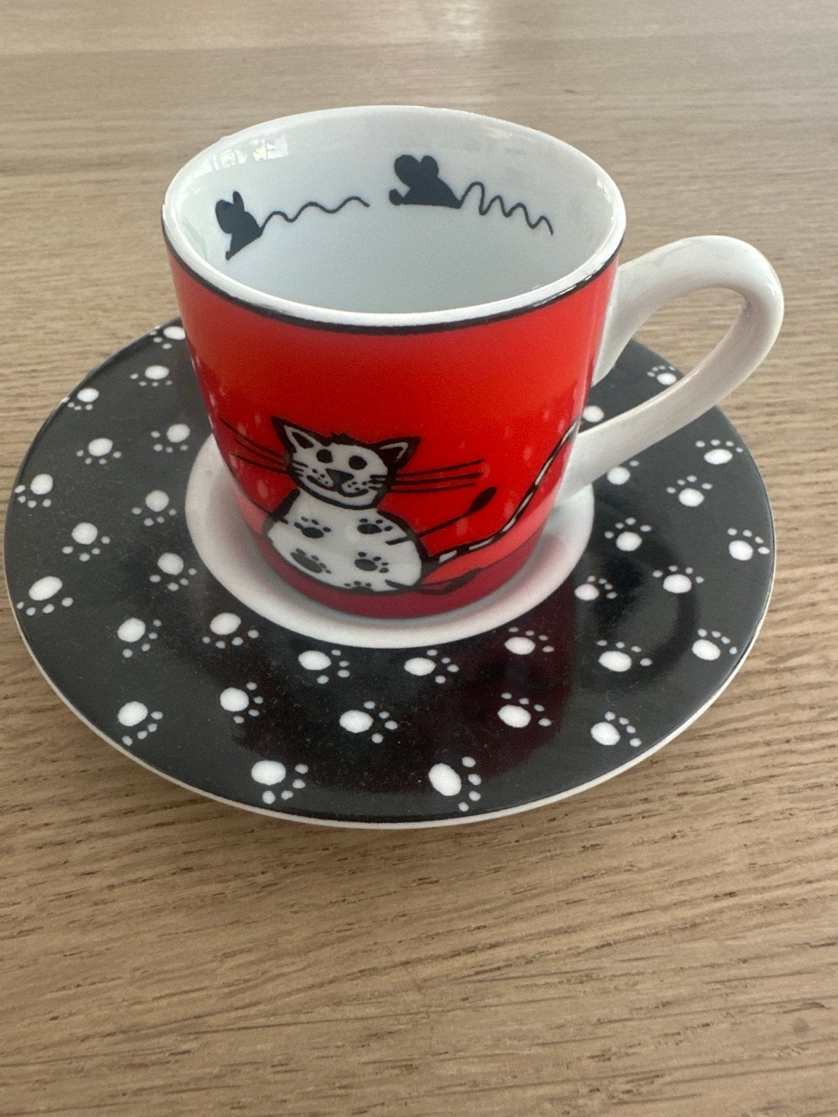 Konitz Katten Espresso Kop en Schotel - Zo goed als nieuw, Overige merken, Keramiek, Ophalen of Verzenden, Zo goed als nieuw