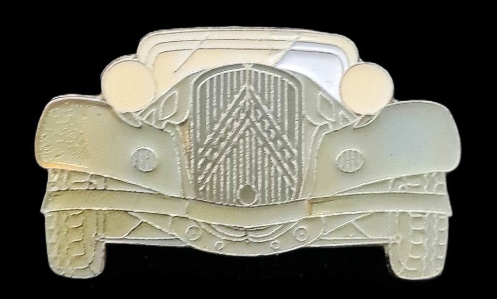 Citroën Traction pin- front- grijs epoxy, Verzamelen, Verzenden, Nieuw, Transport, Speldje of Pin