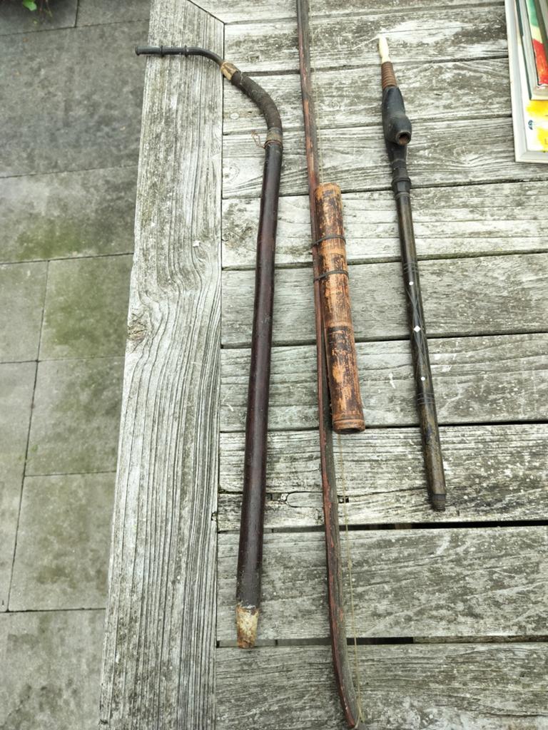 Oude wandelstokken en blaaspijp - Vintage decoratie, Antiek en Kunst, Ophalen