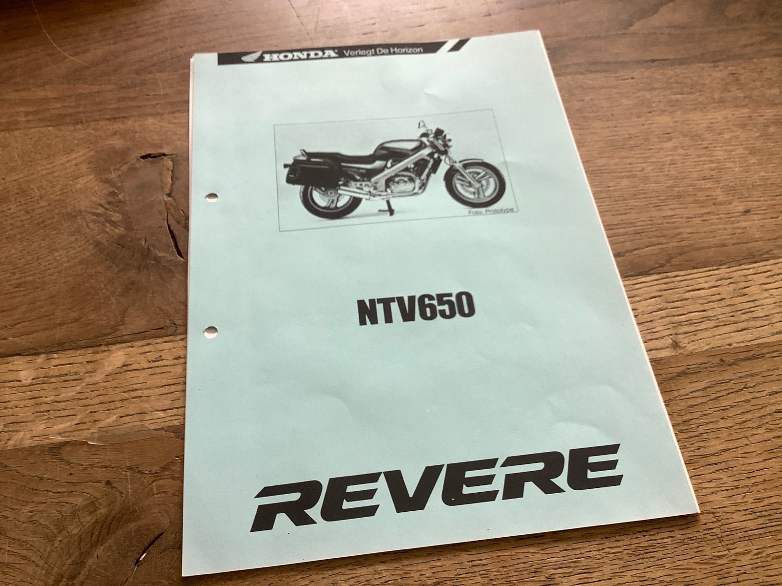 Honda NTV650 1988 Revere documentatie 4 pag., Verzenden, Honda
