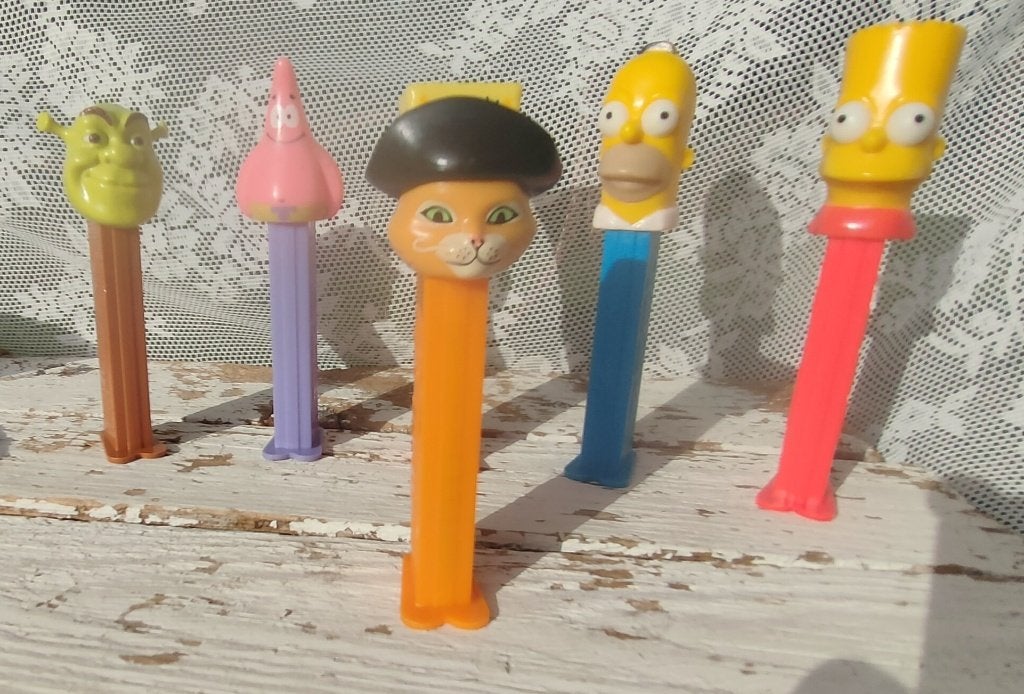 6 PEZ- snoepdispencers / PEZdispencers / Shrek Spongebob, Ophalen of Verzenden, Zo goed als nieuw
