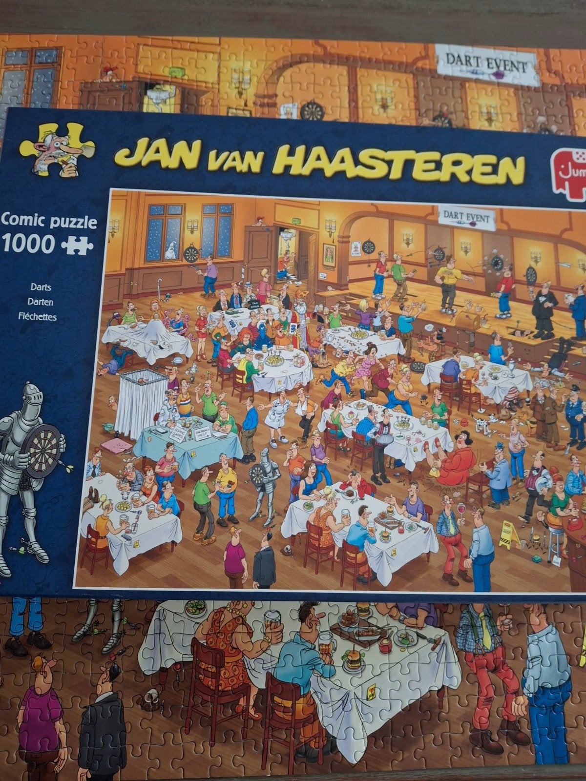 jan van haasteren 1000st "darts, Ophalen, 500 t/m 1500 stukjes, Zo goed als nieuw