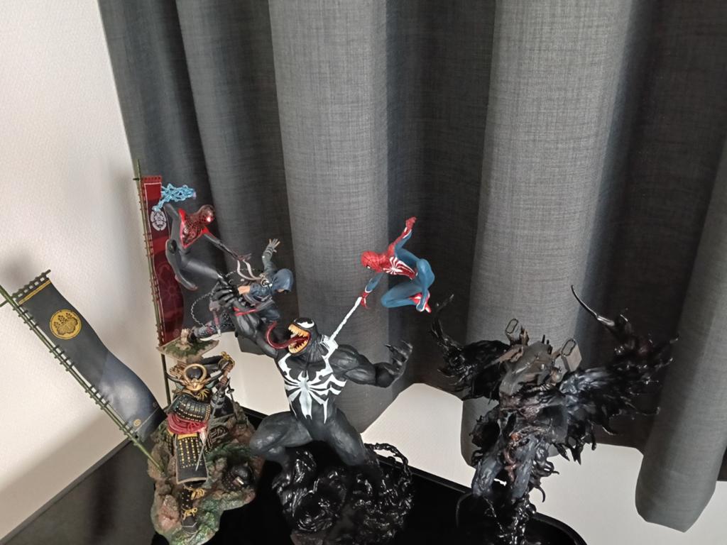 Dead stranding , assassina Creed shadows , spiderman, Ophalen, Zo goed als nieuw, Pop
