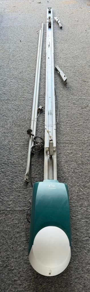 Garage poortopener 40€, Ophalen of Verzenden, IJzer