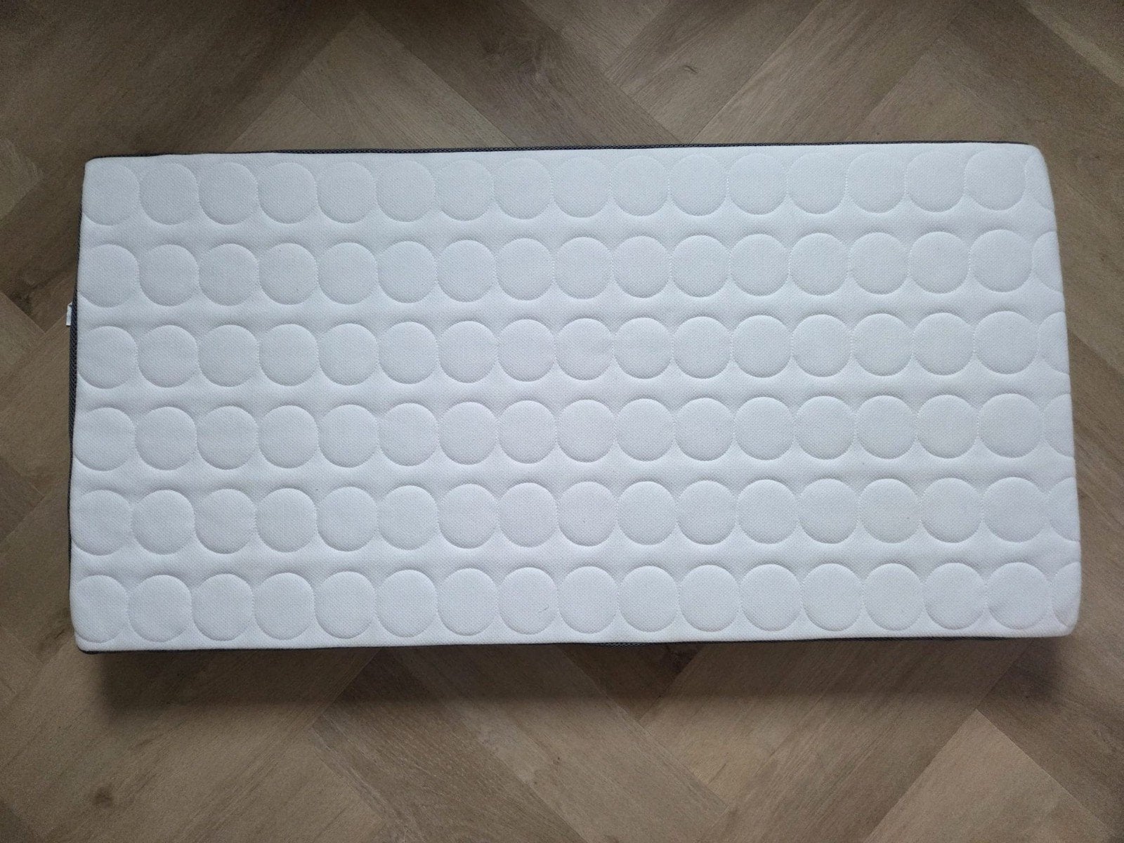 Himlavalv Ikea matras 60x120 cm, Ophalen, Zo goed als nieuw, Ledikant