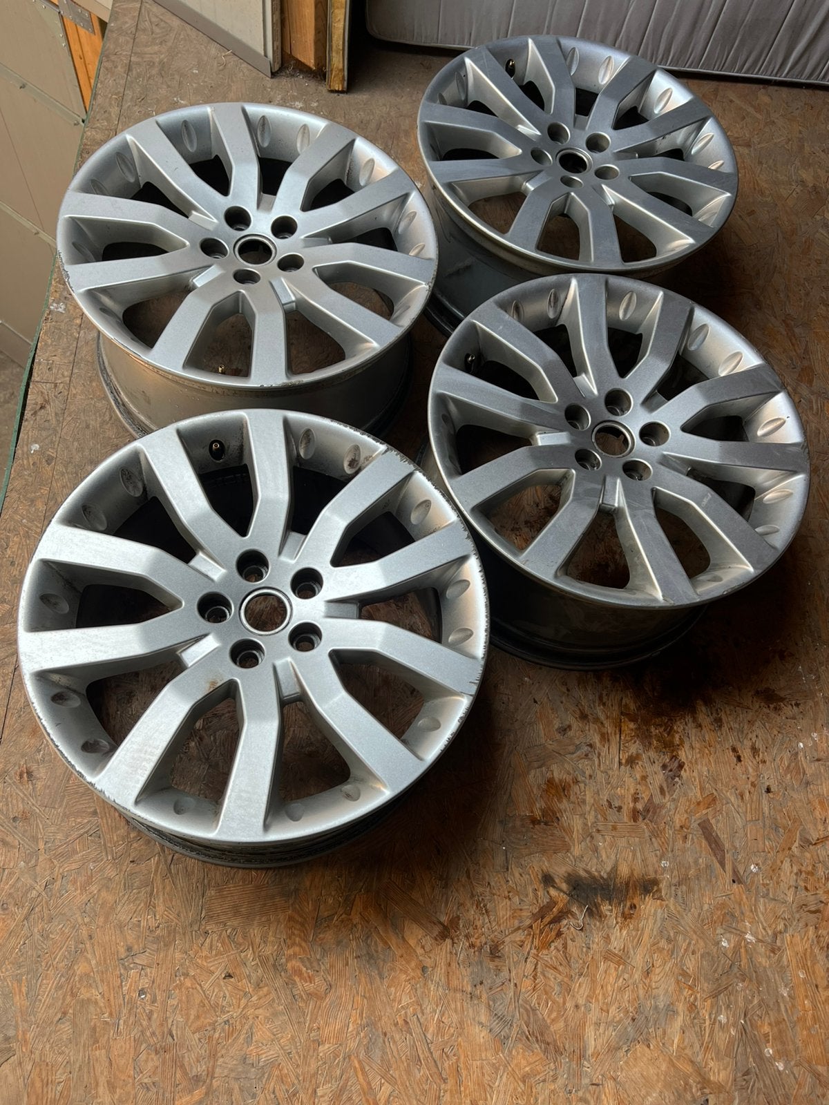 Originele Land Rover velgen, Auto-onderdelen, Ophalen, 20 inch, Zomerbanden, Velg(en)