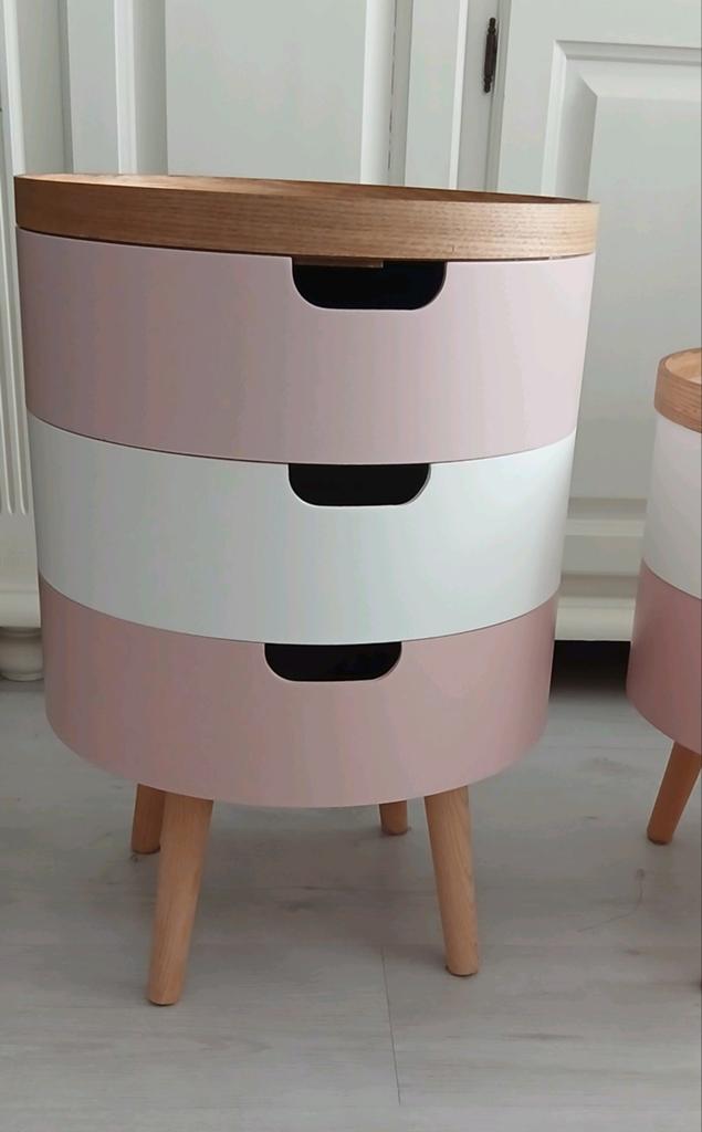 Nieuw Nachtkastje/bijzettafeltje, Ophalen, Minder dan 45 cm, Nieuw, Minder dan 55 cm