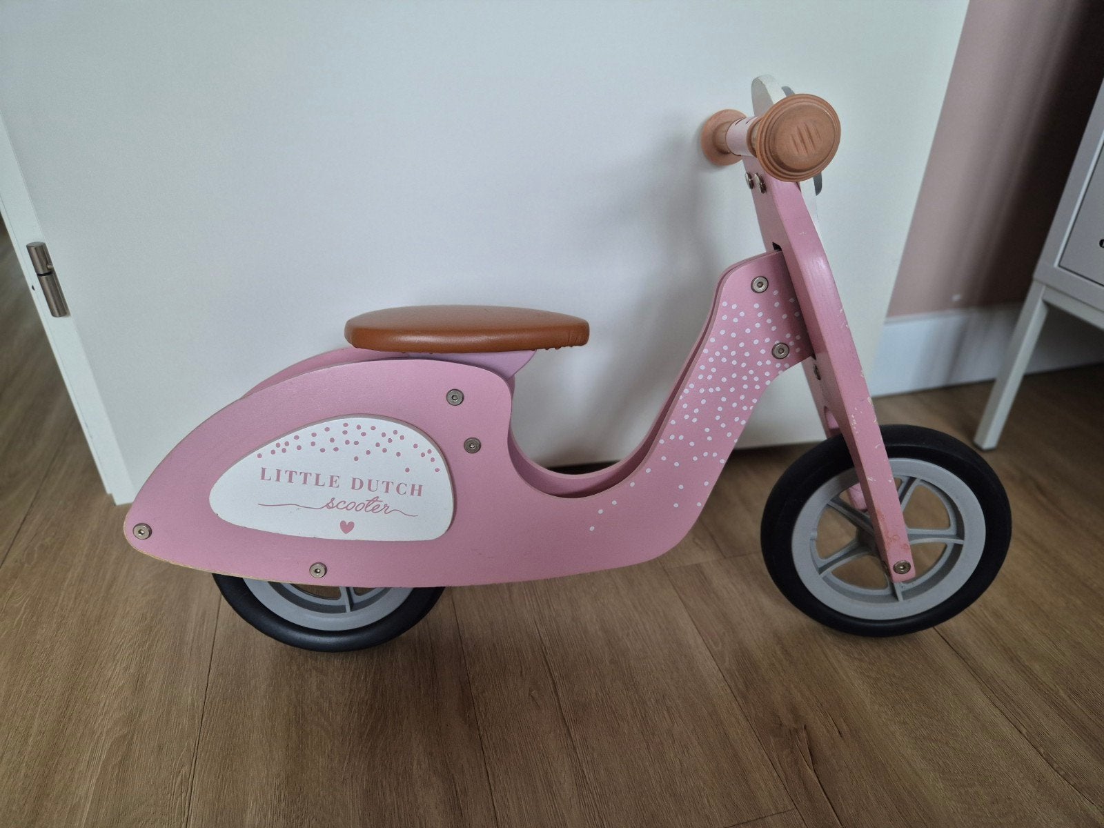 Little Dutch loopscooter roze, Ophalen, Zo goed als nieuw, Loopfiets