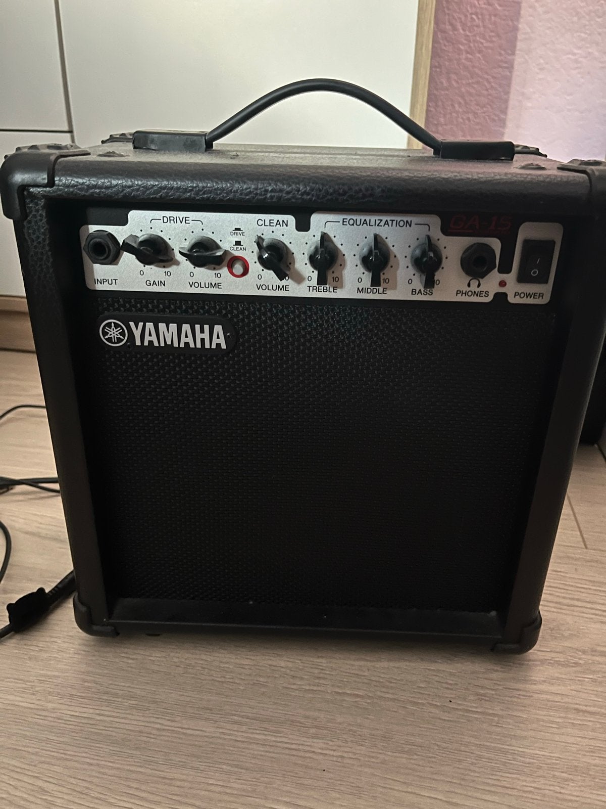 Yamaha GA-15 Gitaarversterker - Compact en Krachtig, Ophalen of Verzenden, Zo goed als nieuw, Gitaar, Minder dan 50 watt