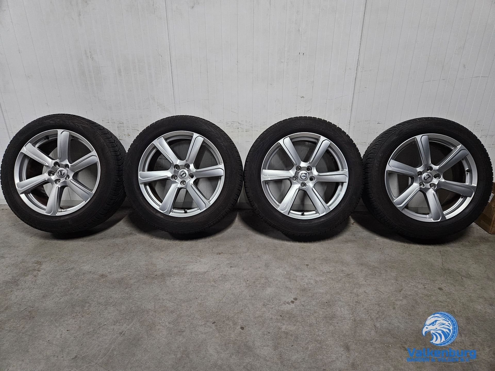 6-7mm! Originele Volvo XC90 XC60 XC40 Turbine Silver 19 inch, 19 inch, Gebruikt, -, -