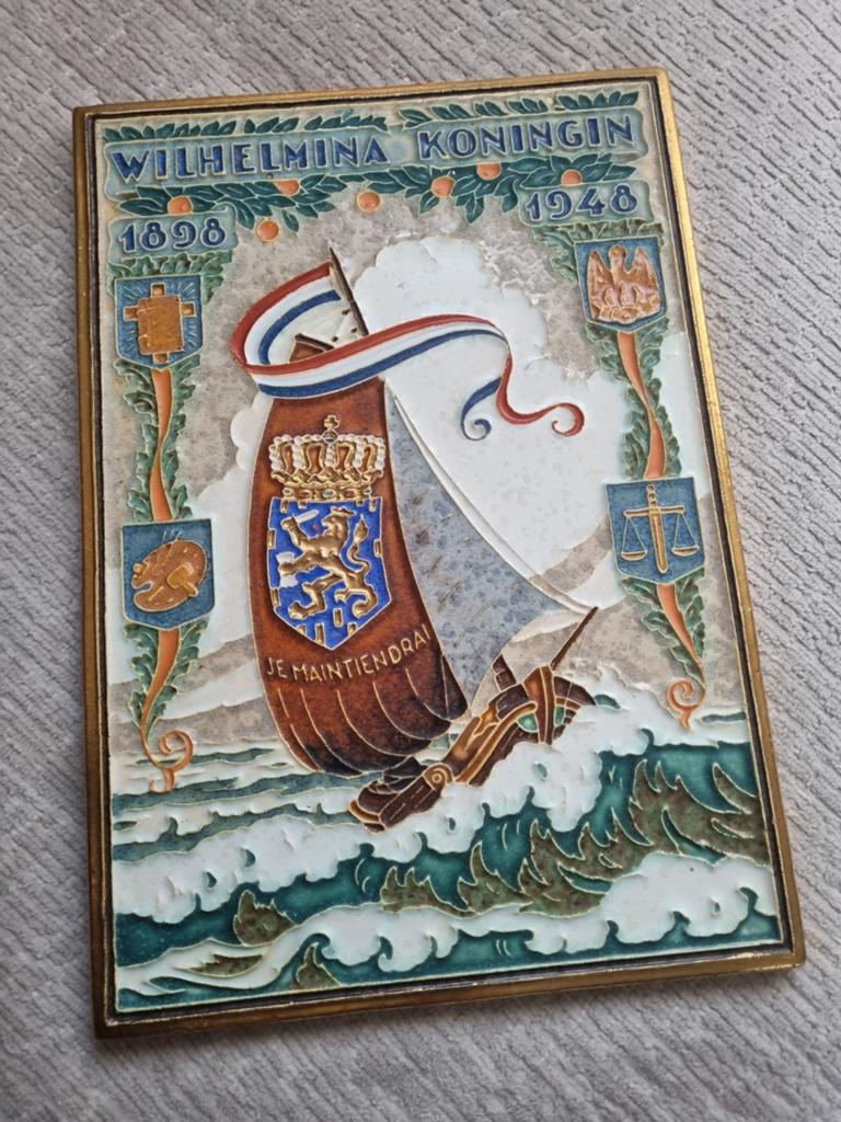 Delfts Blauw Tegel Koningin Wilhelmina Jubileum 1898-1948, Ophalen of Verzenden