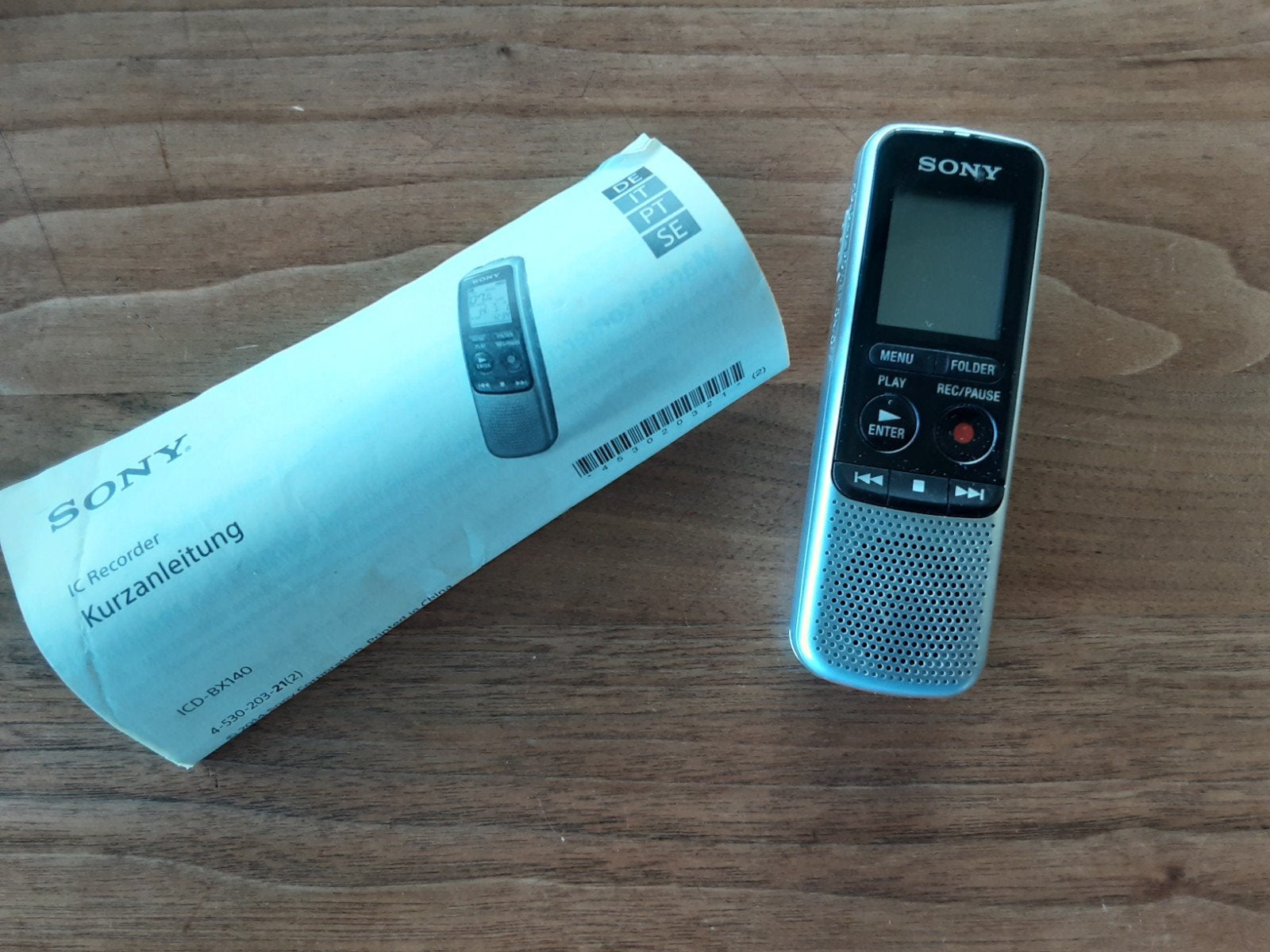 Sony IC Recorder ICD-BX140 met handleiding,dictafoon, Ophalen