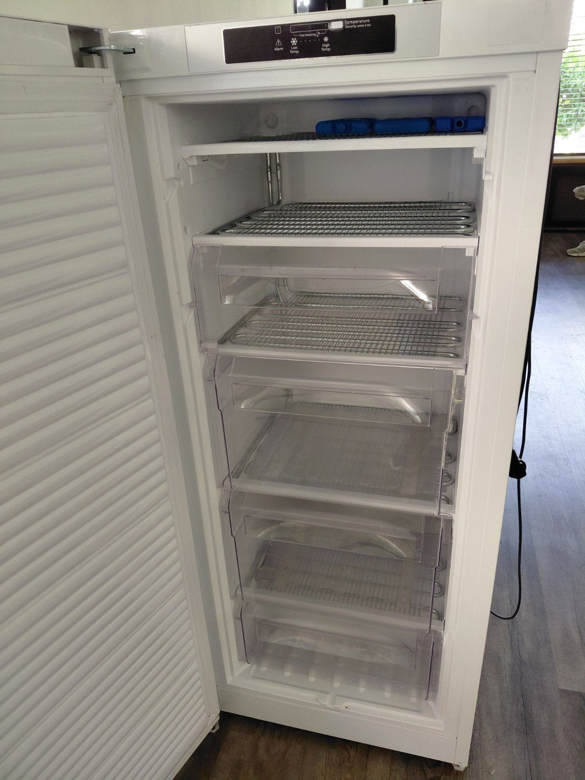 Whirlpool Vrieskast 170 liter, Gebruikt, Minder dan 60 cm, 140 tot 160 cm, Vrijstaand