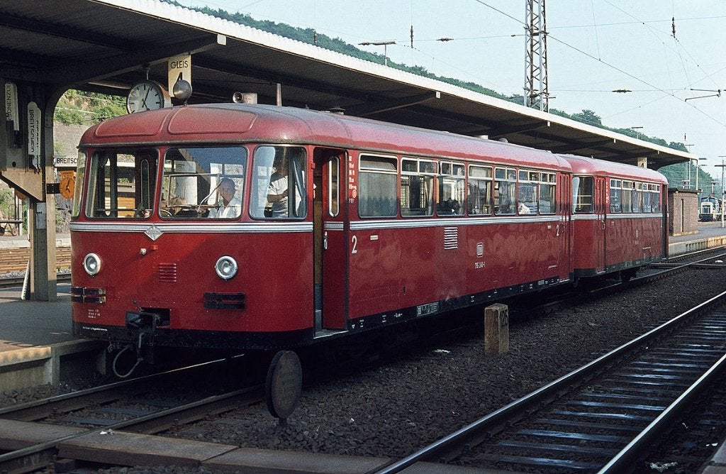 MARKLIN 3016 DB 800 K ,RAILBUS type 795  top staat , 2 stuks, Wisselstroom, Locomotief, Ophalen of Verzenden, Zo goed als nieuw
