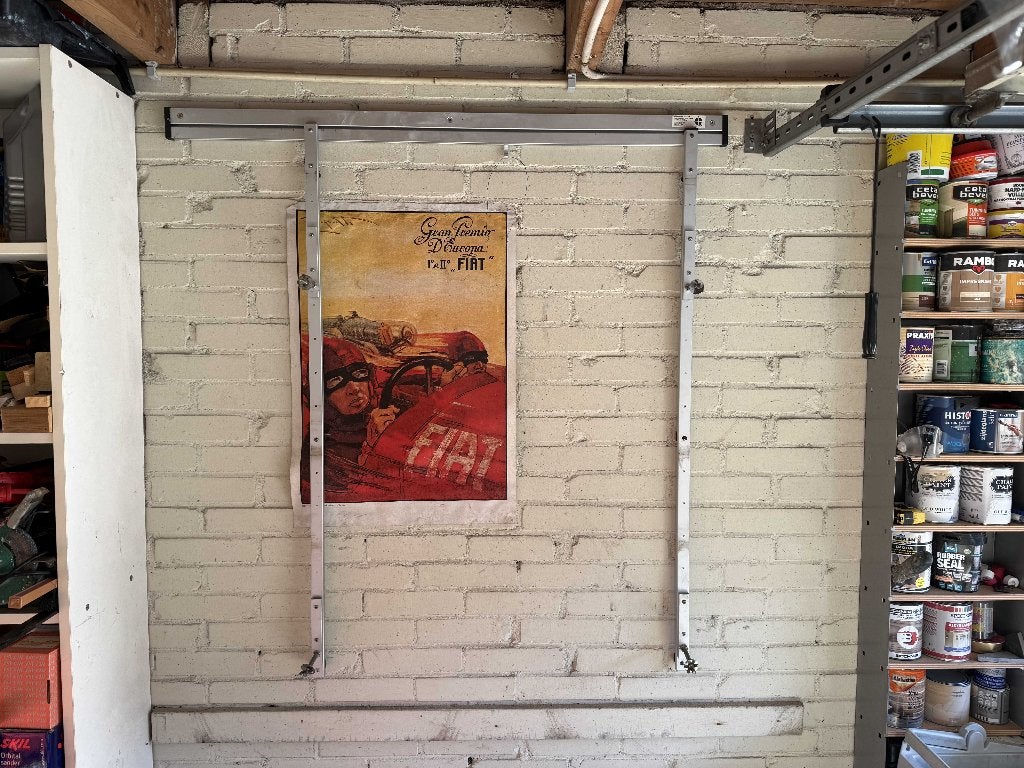 Bandenophangrek, opslagrek voor aan de muur, Ophalen, Gebruikt