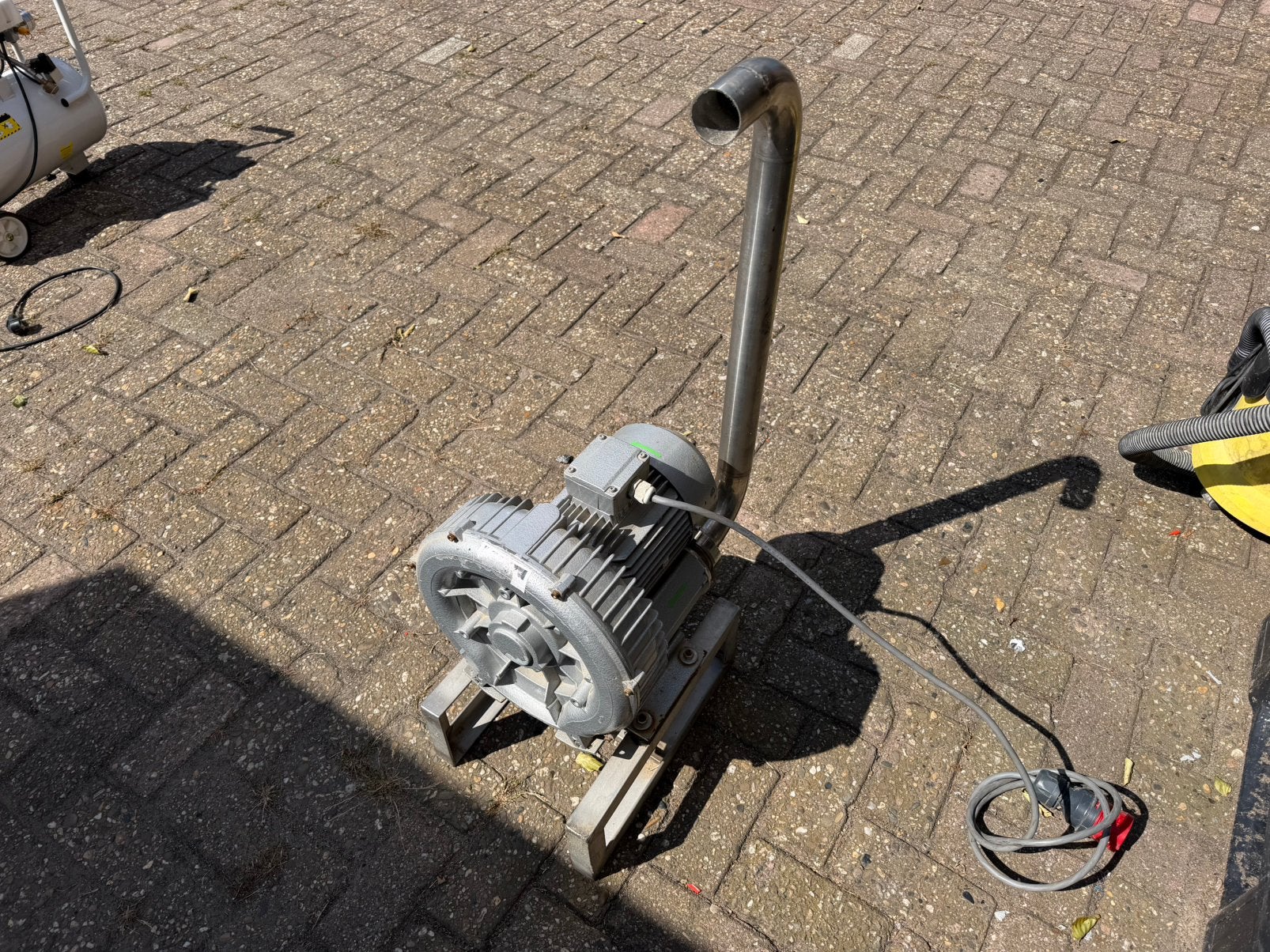 Vacuumpomp 2,6kw, Ophalen, Gebruikt