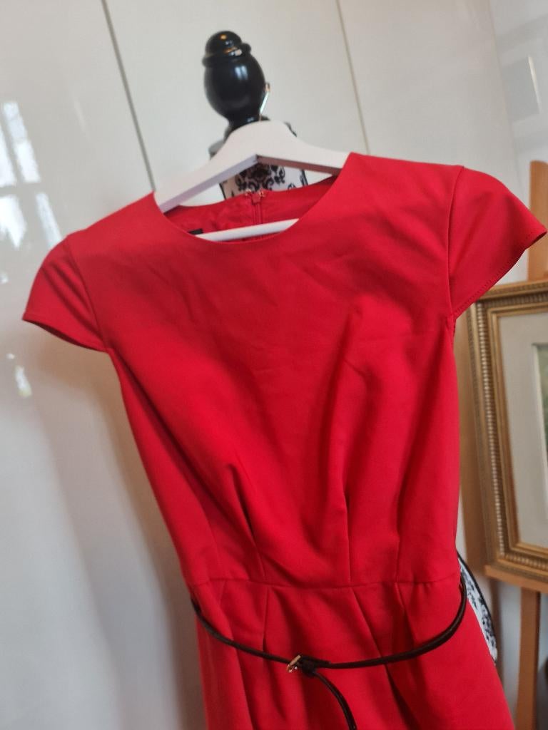 Jurk van Mango Maat S, Ophalen of Verzenden, Zo goed als nieuw, Boven de knie