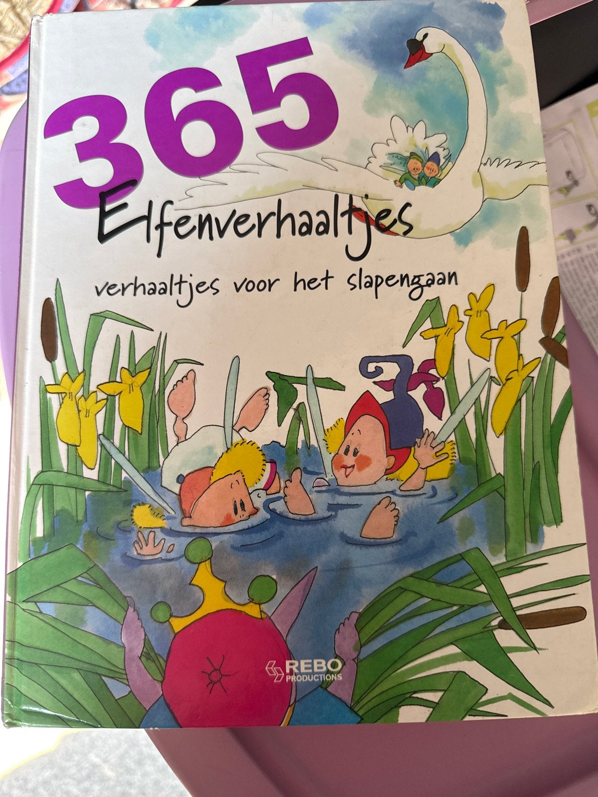 365 Elfenverhaaltjes: Verhaaltjes voor het slapengaan, Ophalen of Verzenden, Gelezen